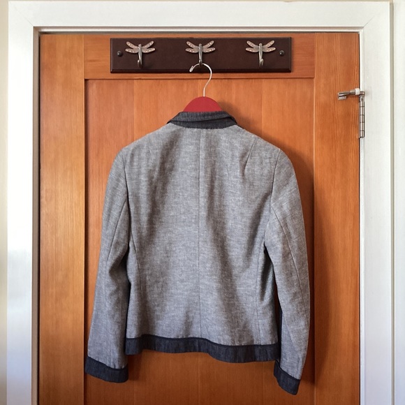 Akris Punto size 6 lightweight denim jacket - Picture 2 of 6